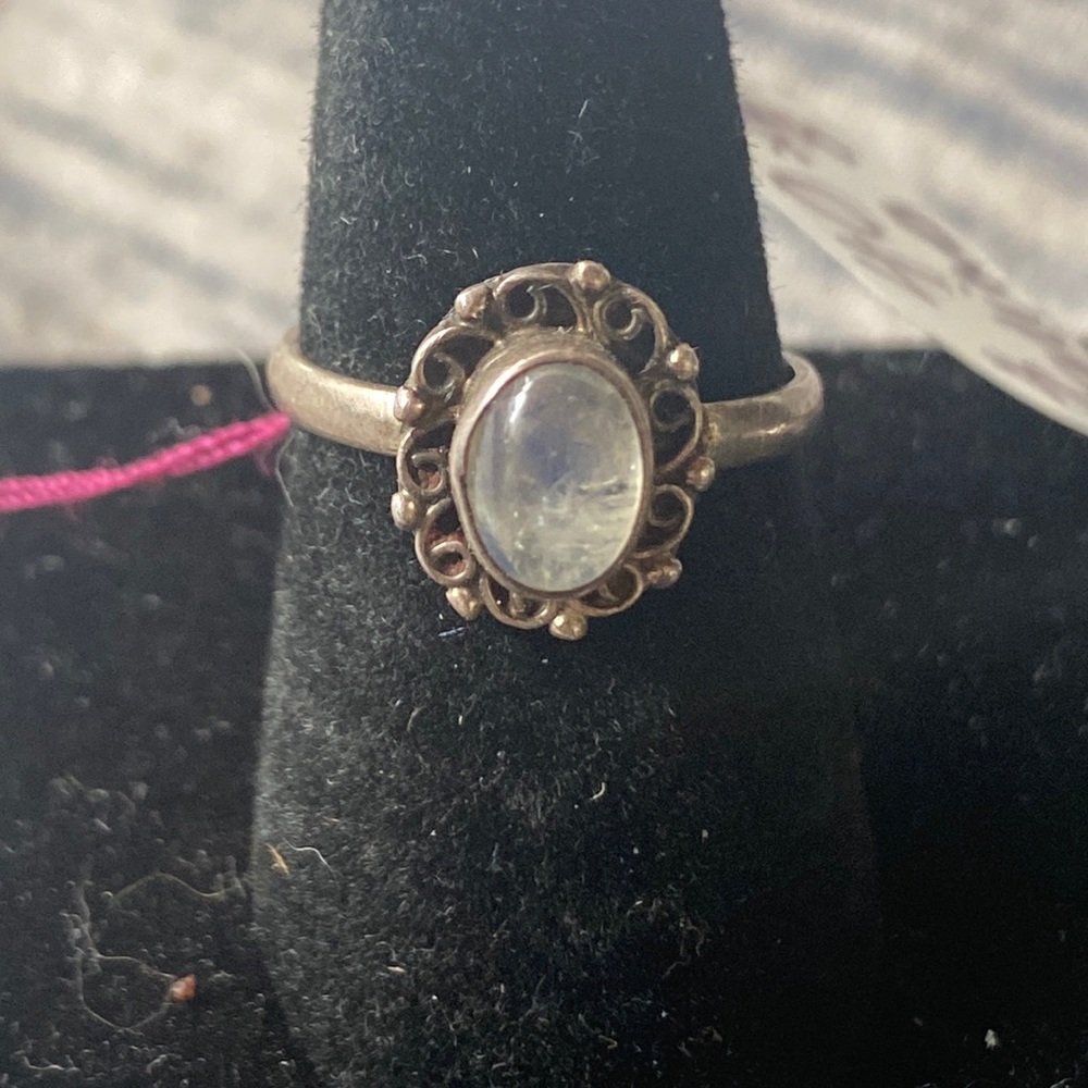 Silver moonstone ring